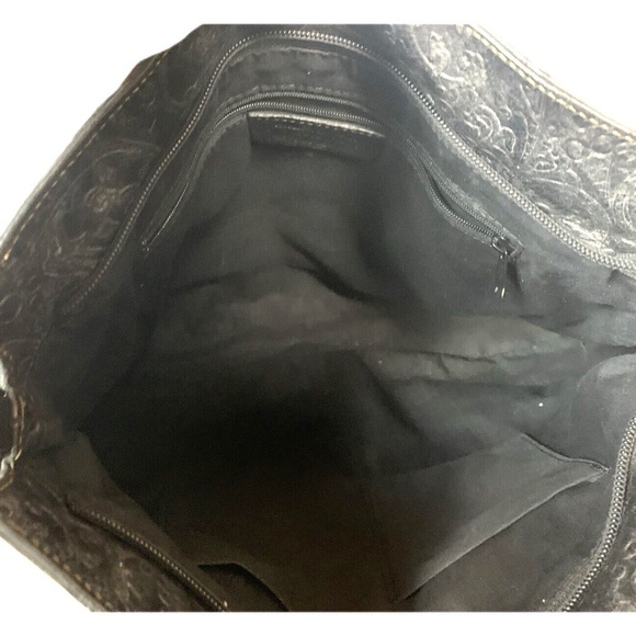 Roberta Gandolfi Made in Italy Black Leather Embossed Shoulder Bag - Picture 13 of 15